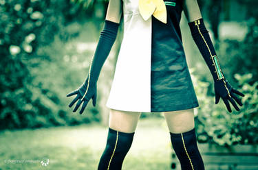 Meltdown: Rin Kagamine cosplay