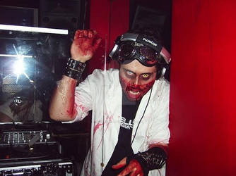 Zombie_Iori_DJ