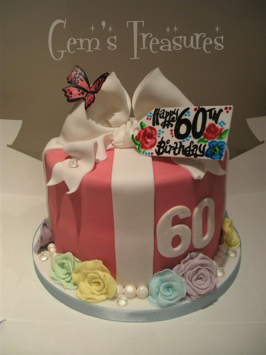 60th Gift Box With Flowers And Pearls