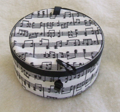 Recycled can-music notes