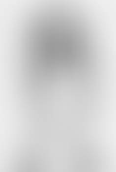 Lyona Starts to Suffocate