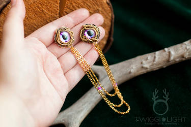 DO IT AGAIN project - Double brooch with eyes