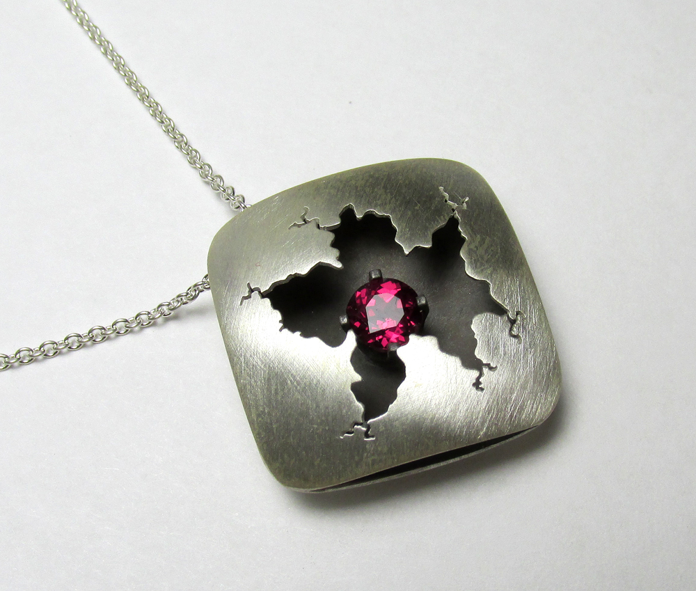 Sterling Silver Cracked Square Red Garnet