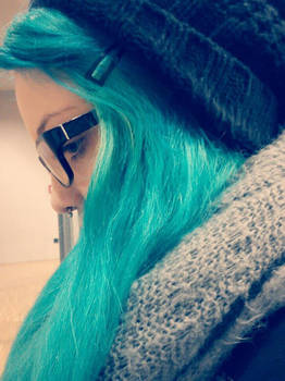 blue hair x3