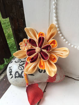 Ember kanzashi