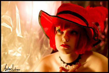 Madame Red 4