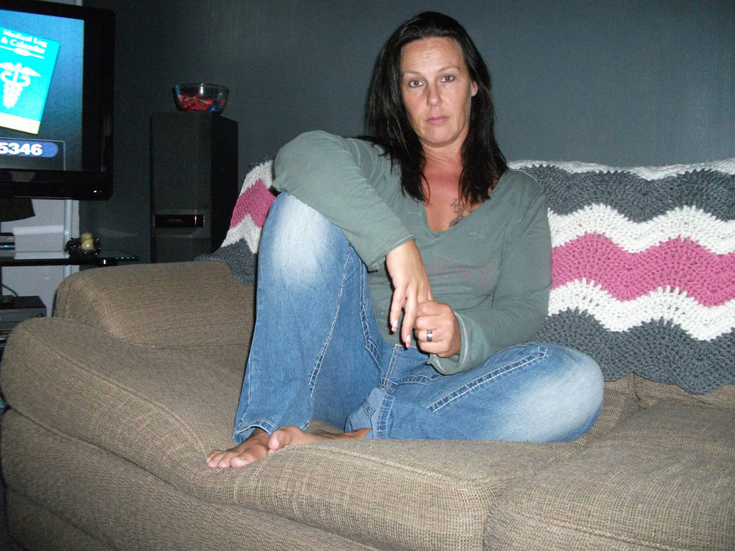 Donna Maria Barefeet Photos by donnamariabarefoot on DeviantArt