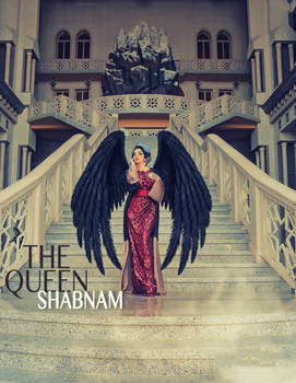 Wings of the queen