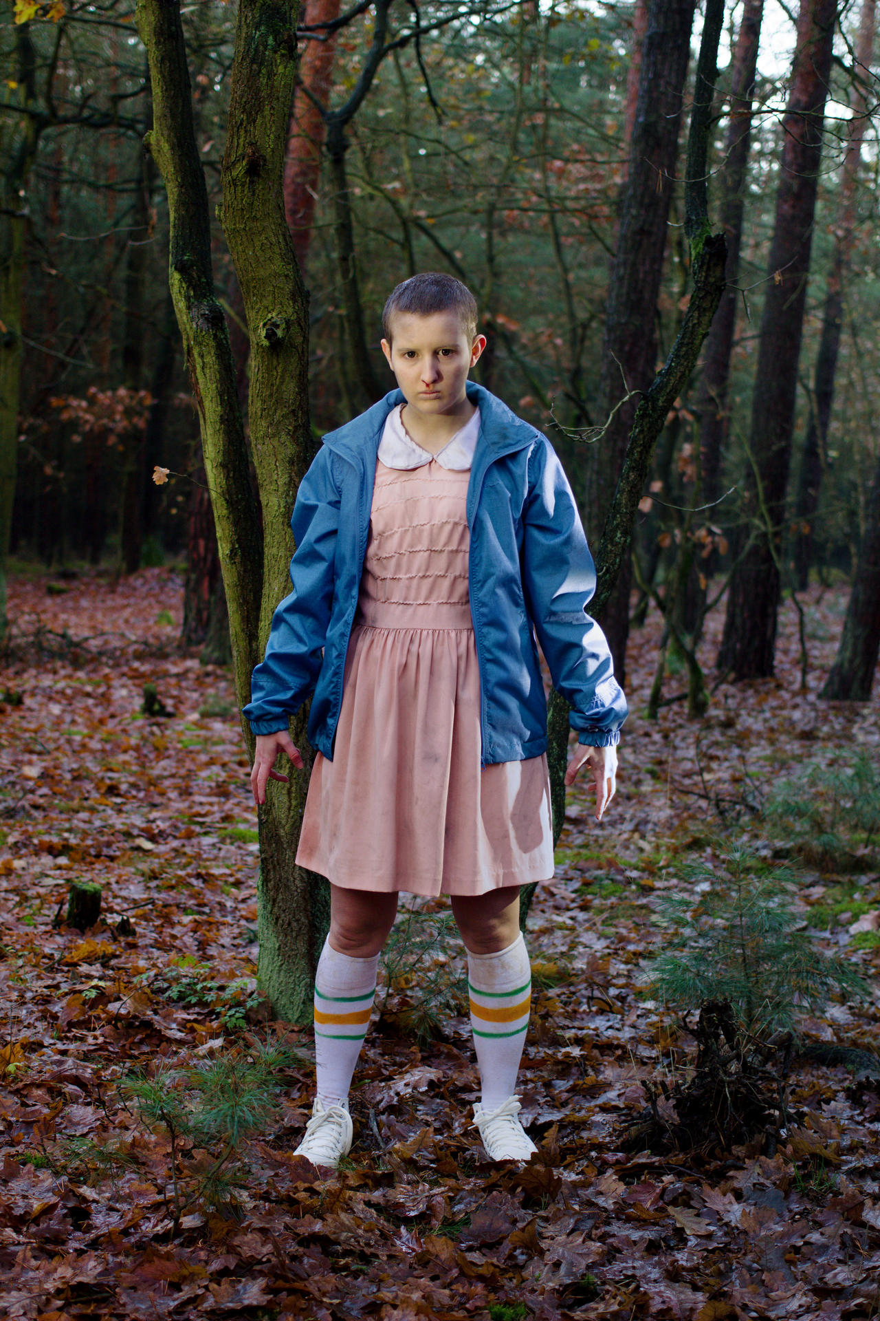 stranger things eleven pink dress Classic Tween Costume, X-Large (14-16) she is a victim of government captivity and harmful study Eleven - Stranger Things cosplay