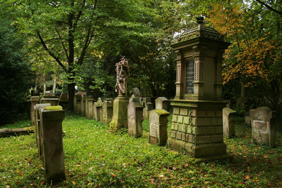 Landau cemetery Stock 03