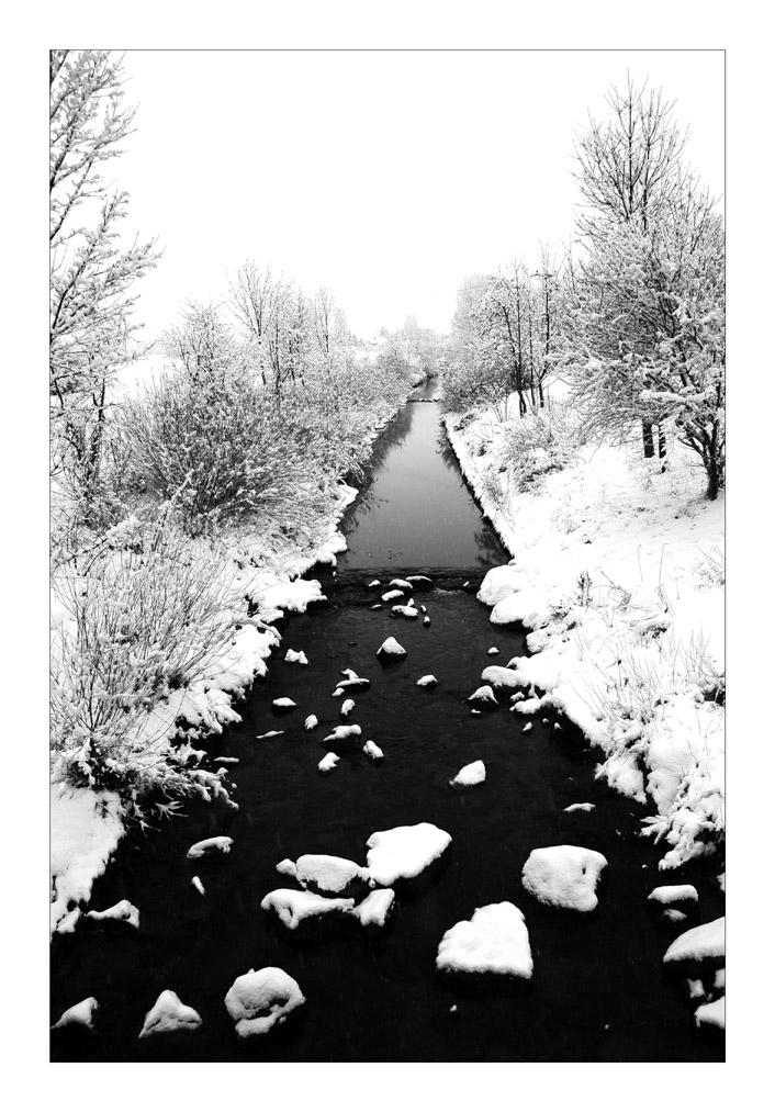 Snowy River Black and White