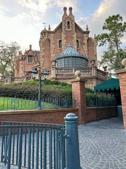 The Haunted Mansion, The MK, WDW IMG 5010