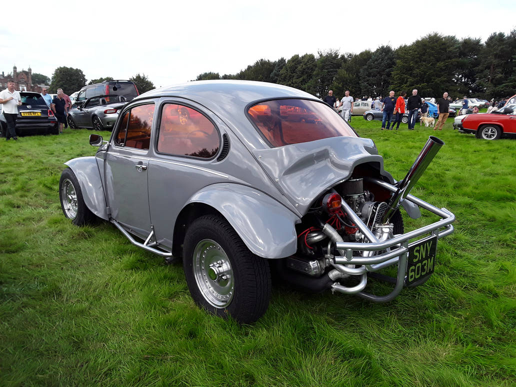 2. A Custom VW Beetle ( Year 1973 or 1974 ). by WadeHavyBeLt3W6 on