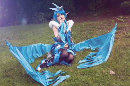 Ice Bird - Articuno Cosplay