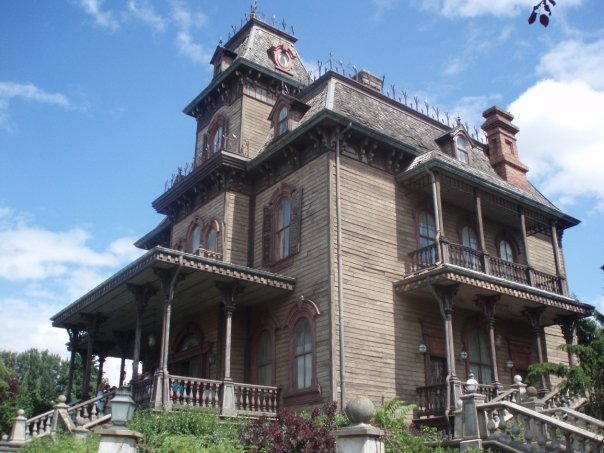 Phantom Manor- exterior