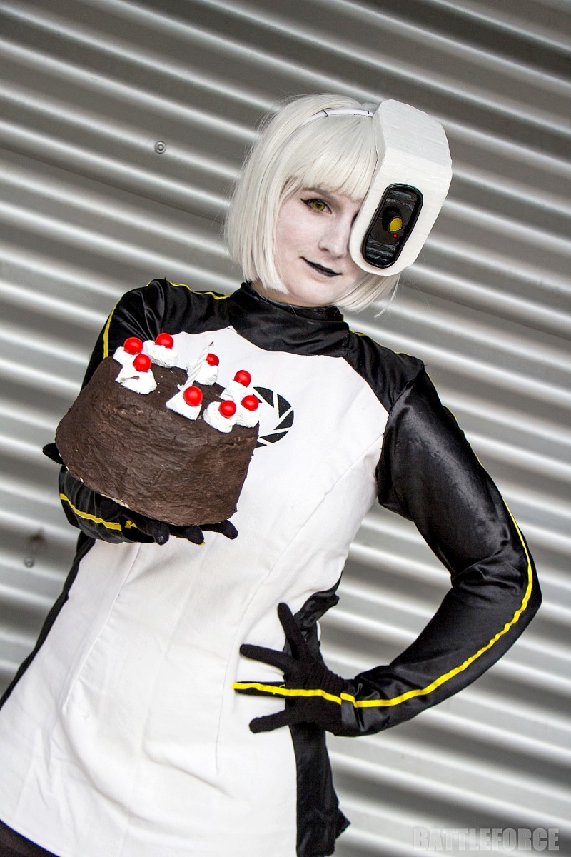 GLaDOS with really real cake!