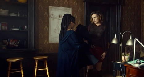 Cosima and Delphine - Frame Detail