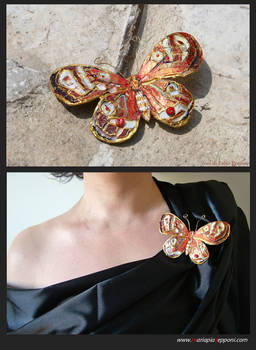 Jewels-Butterfly pin