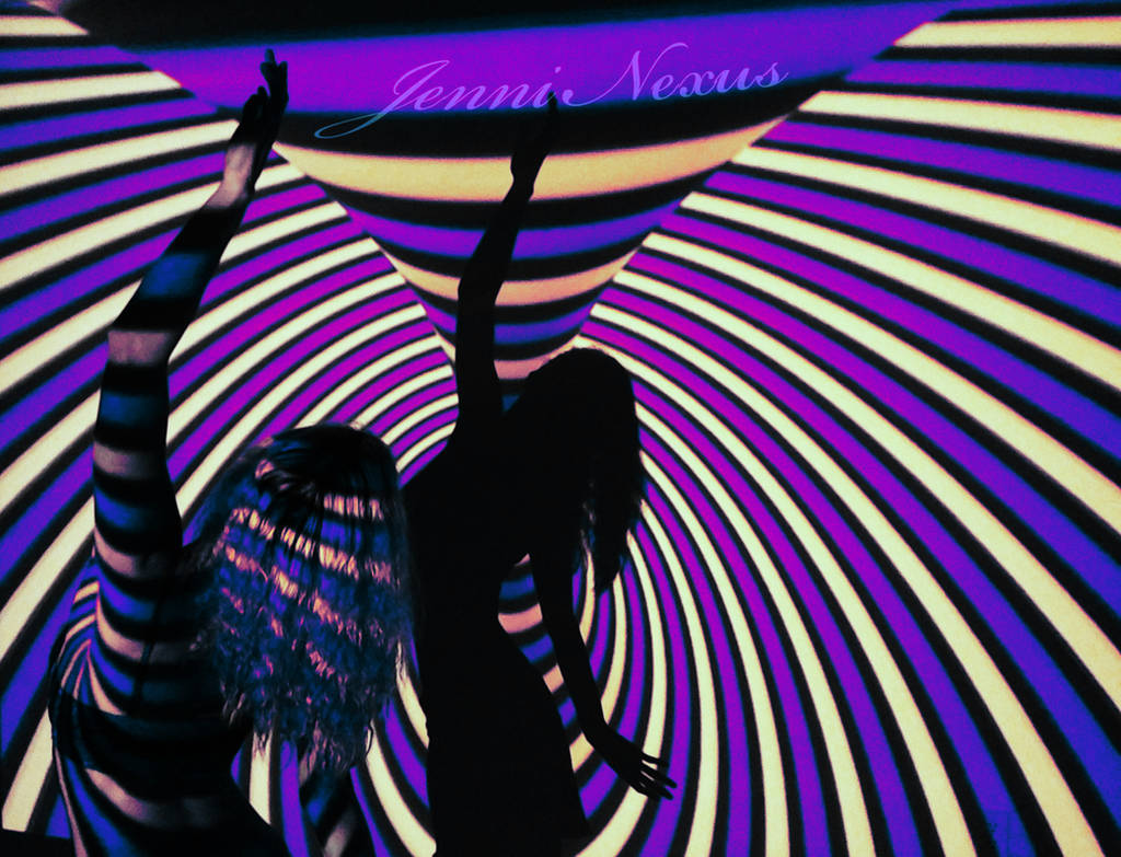 JenniNexus Projection-body-art by JenniNexus