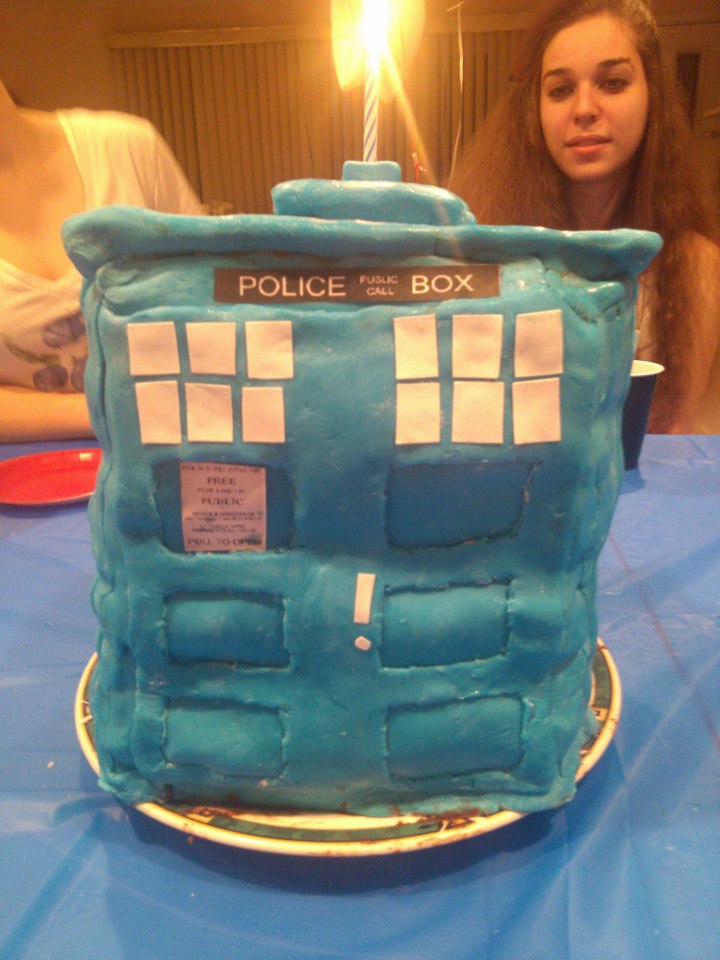 Don't Blink! Tardis Cake