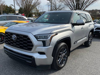 2023 TOYOTA Sequoia Platinum 4WD (B)