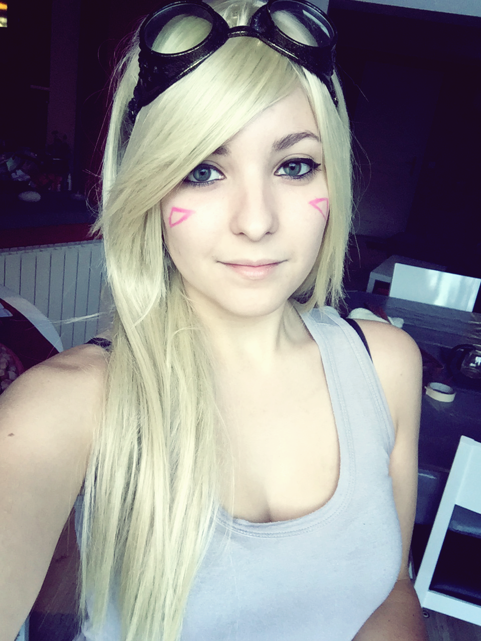 Ezreal female version - LoL test