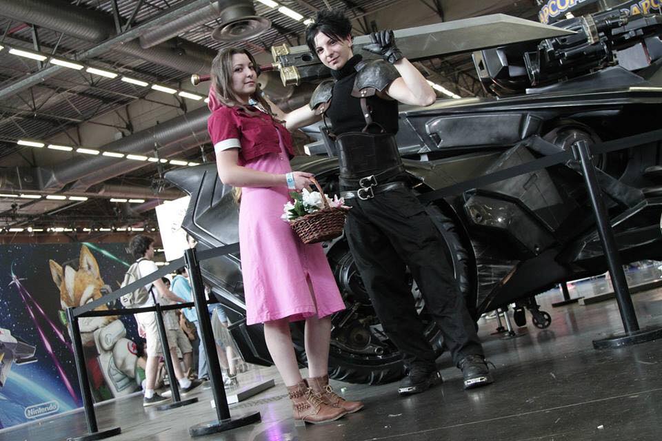 Aerith And Zack Japan Expo 15 By Dragunova Cosplay On Deviantart Aerith And Zack Japan Expo 15 By Dragunova Cosplay On Deviantart