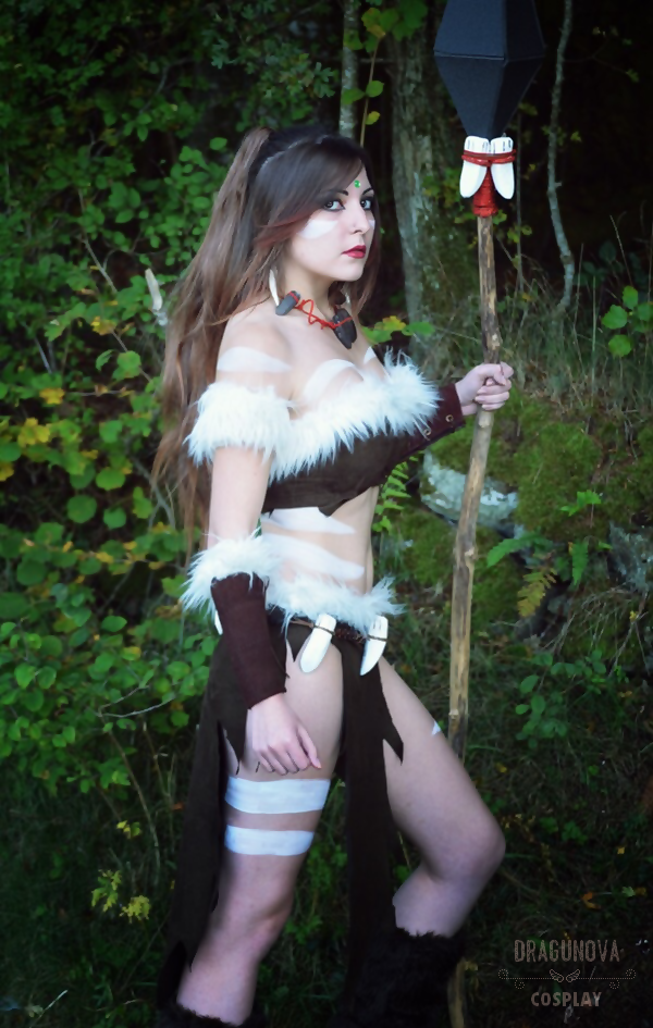 Nidalee from League of Legends Cosplay