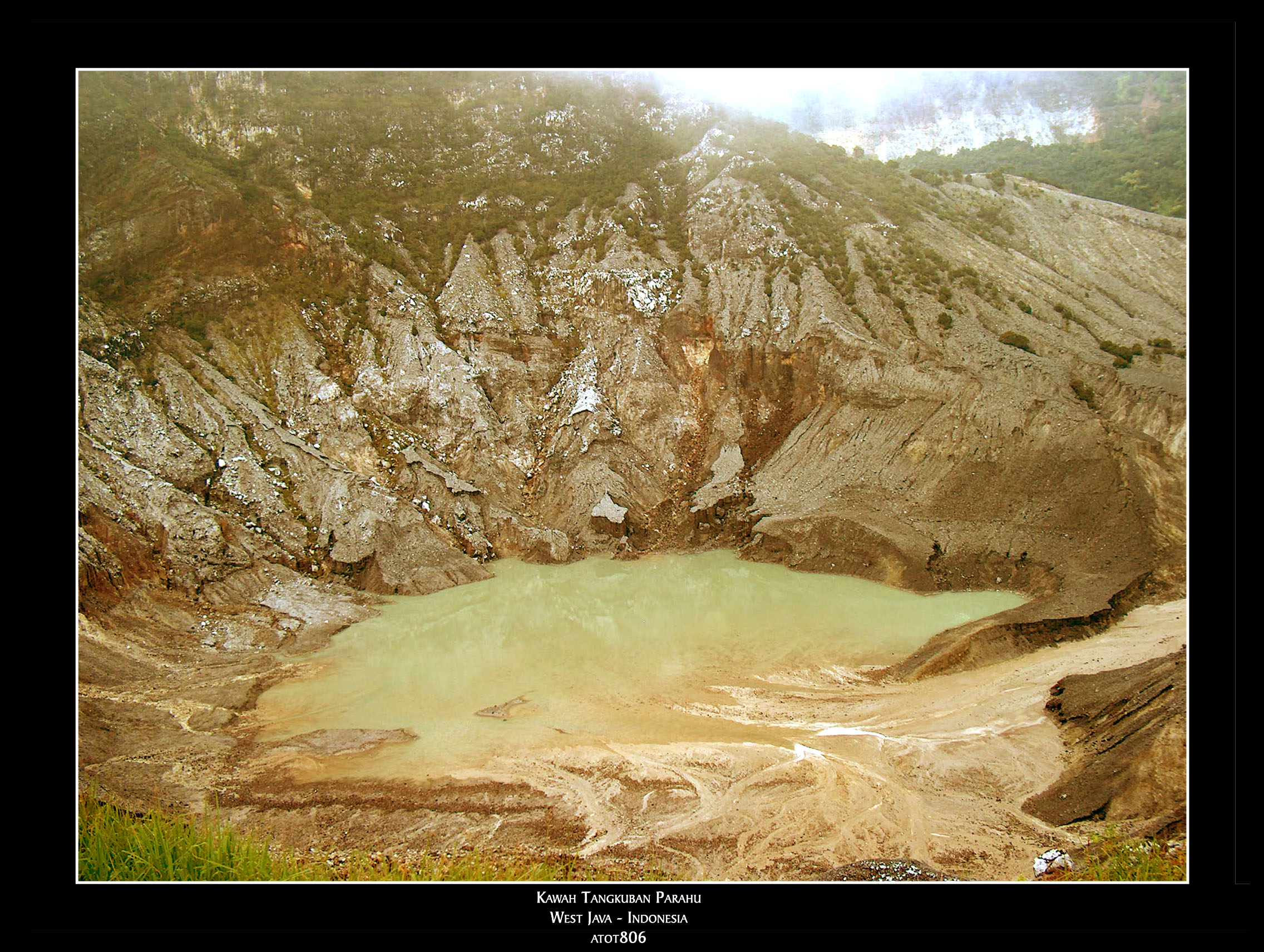 Kawah Tangkuban Parahu