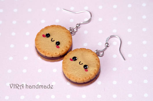 Kawaii cookie earrings with chocolate filling