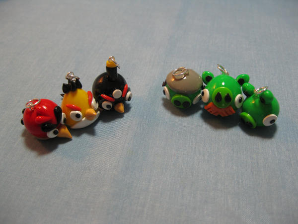 Charms: Angry Birds + Pigs