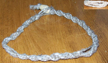 Twist Choker