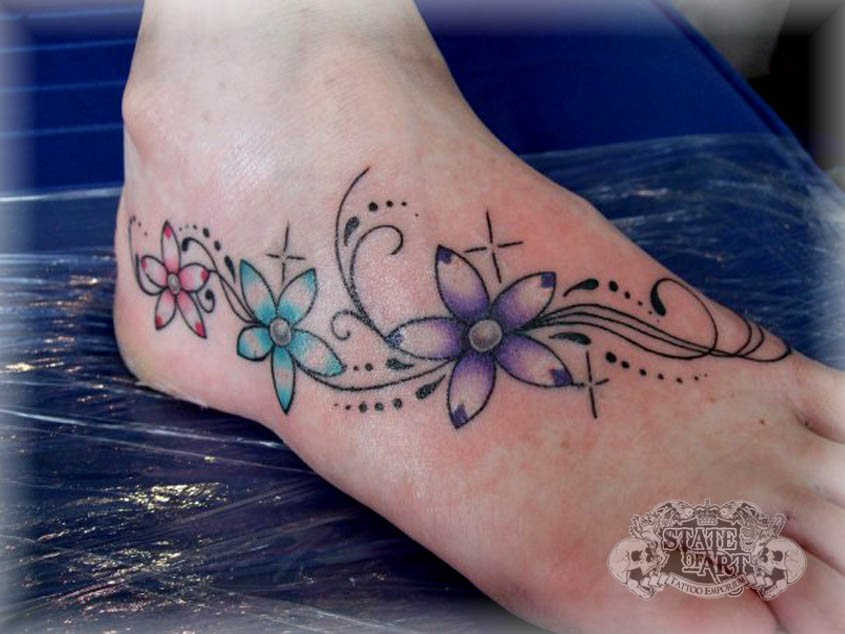 Stylised flowers on foot