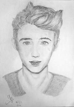 Sketch: Troye Sivan