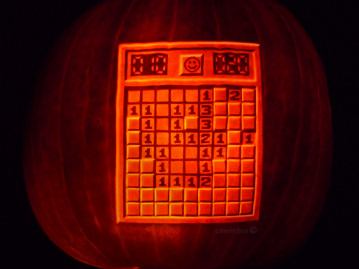 Minesweeper Pumpkin