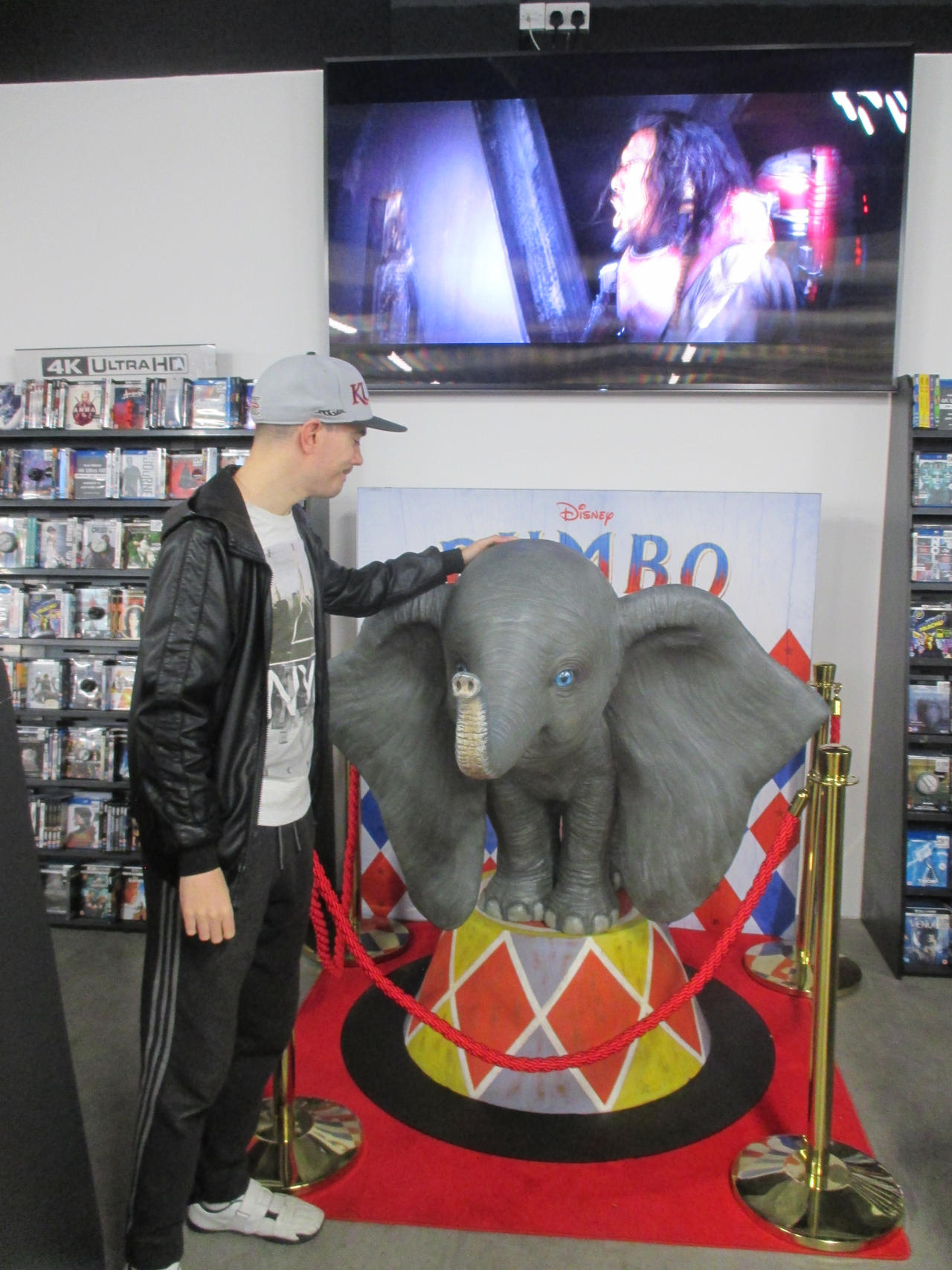 Hello Dumbo by KaneTakerfan701 on DeviantArt