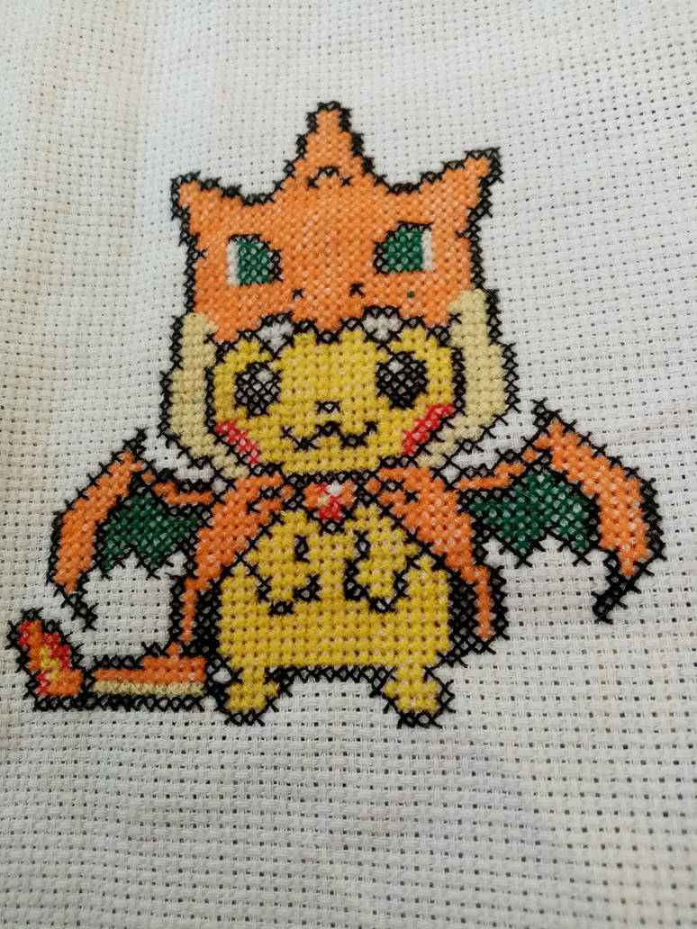 Pixel Art Pikachu Déguisé En Dracaufeu pikachu deguise en dracaufeu by Milie58 on DeviantArt