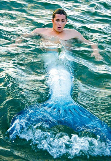 Mako Mermaids - zac  Mako mermaids, Male mermaid, Silicone mermaid tails