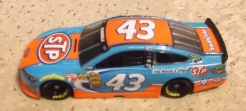 2014 Aric Almirola #43 STP Ford Car