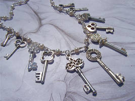 Necklace:Keys to Secret Cities