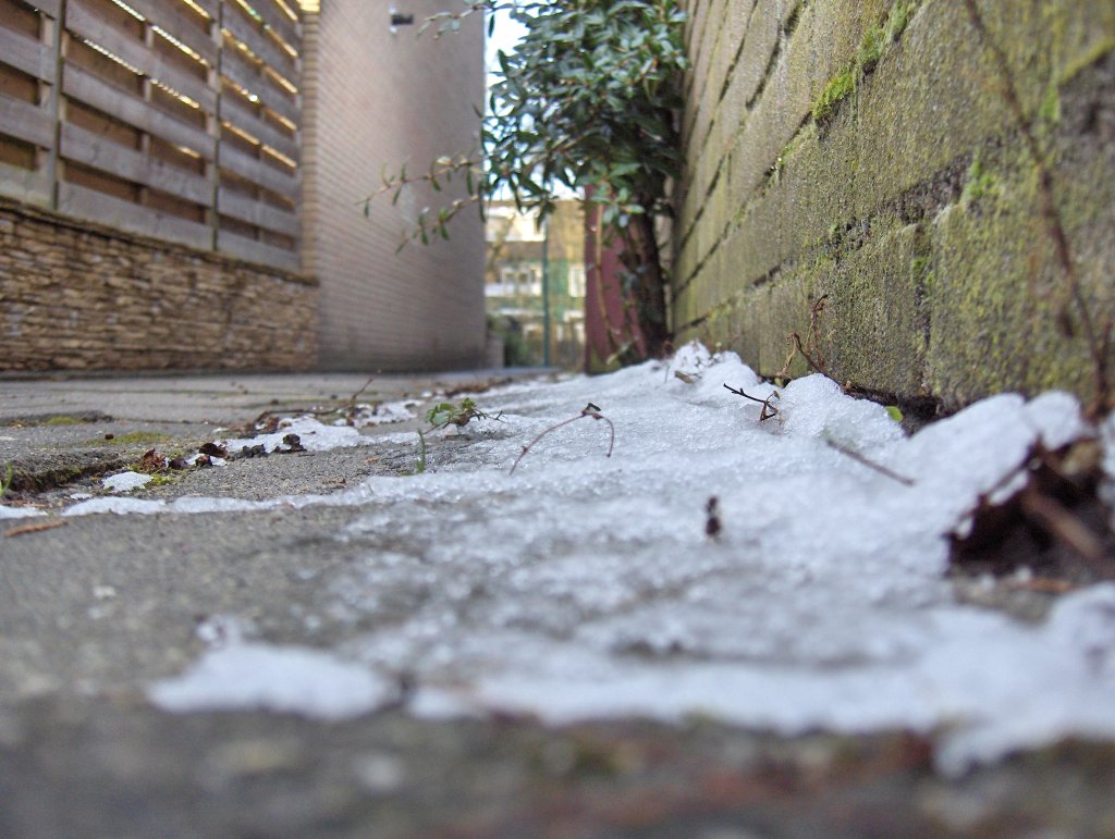 Snow Alley by Treggats