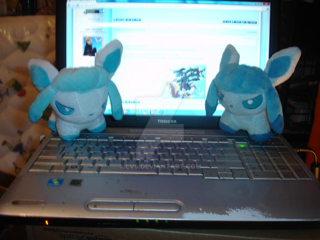 Glaceon Pokedolls