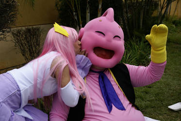 Lacus kissing Majin Boo