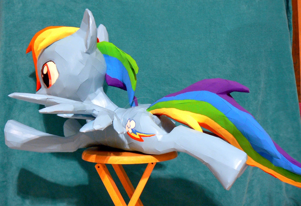 Dashie papercraft 2 - finished