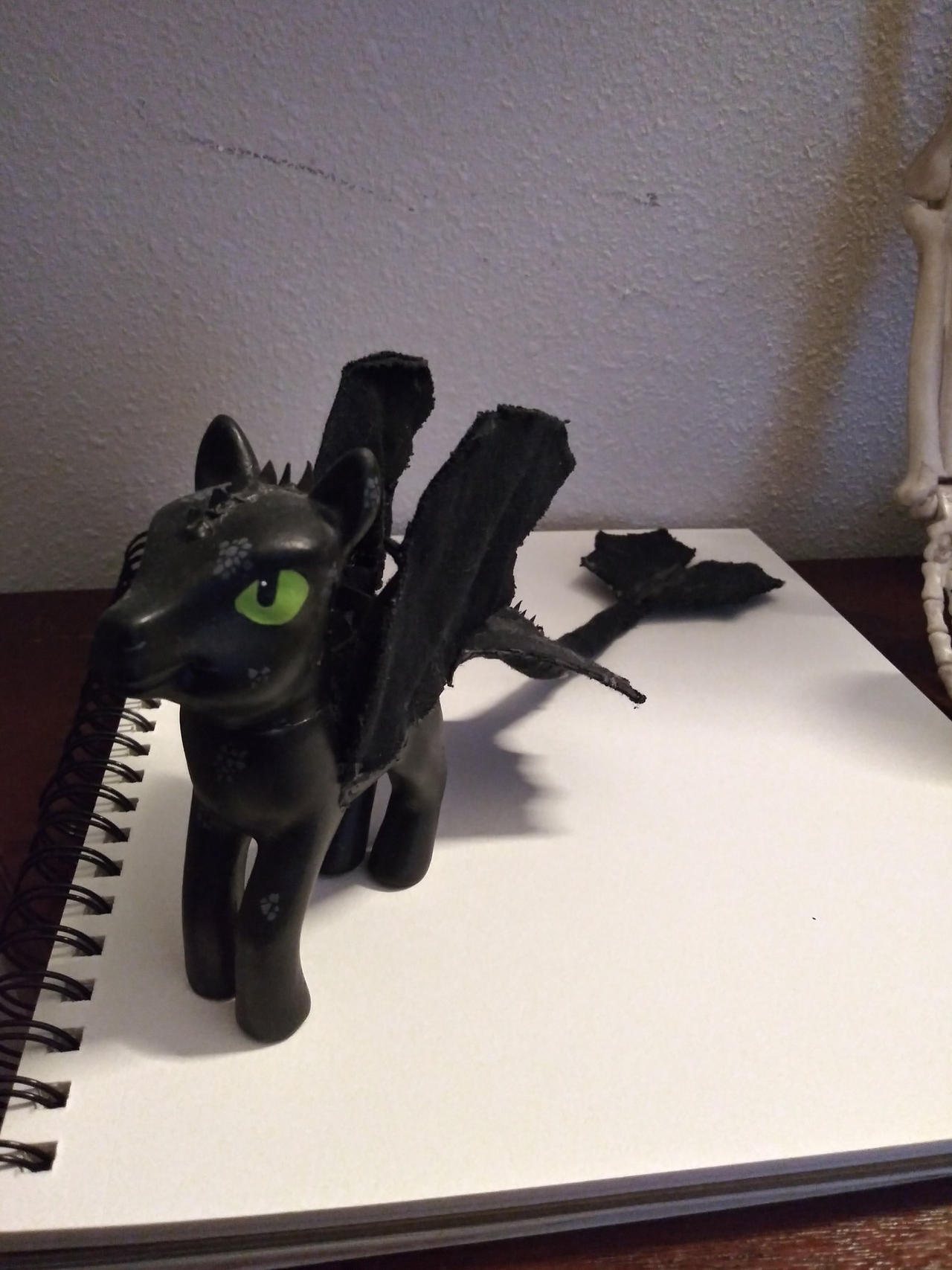 Toothless Custom by ladysagefear on DeviantArt