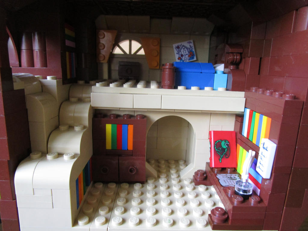 Lego MOC golden oak library mlp fim apartment