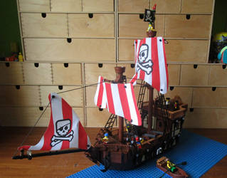 Pirate ship