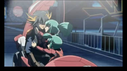 Yusei is the big bro.