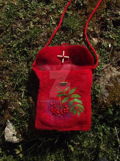 Bag and rowan cross