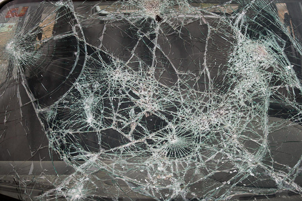 Broken Glass 02